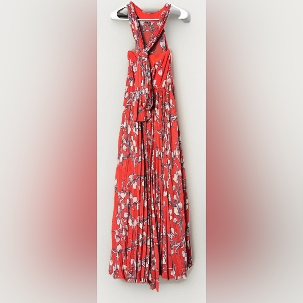 Fame & Partners Red Floral Halter Maxi Dress Pleated Open Back Size 6 - Picture 5 of 5